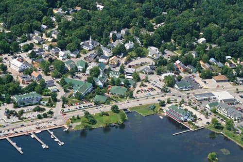 Meredith, NH