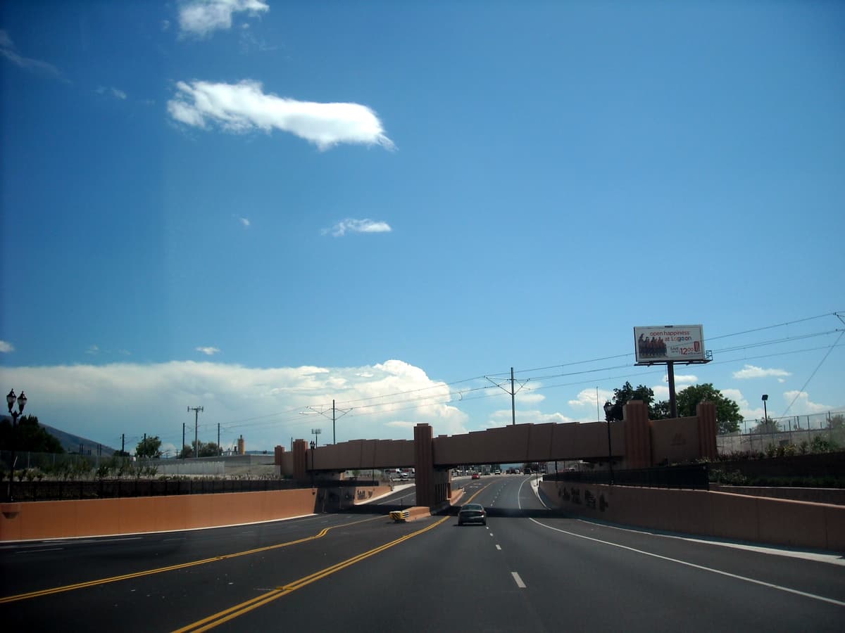 Midvale, UT