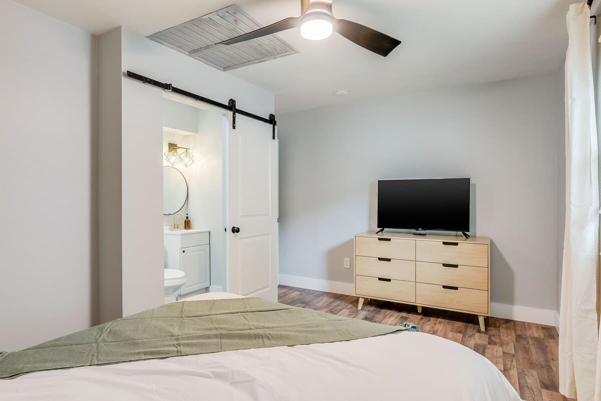 Showplace can help you host smarter.